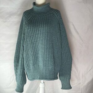 H & M Chunky Knit Sweater Size XXL